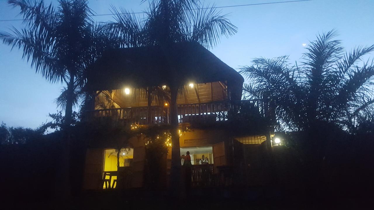 Precious Guesthouse Entebbe Zewnętrze zdjęcie